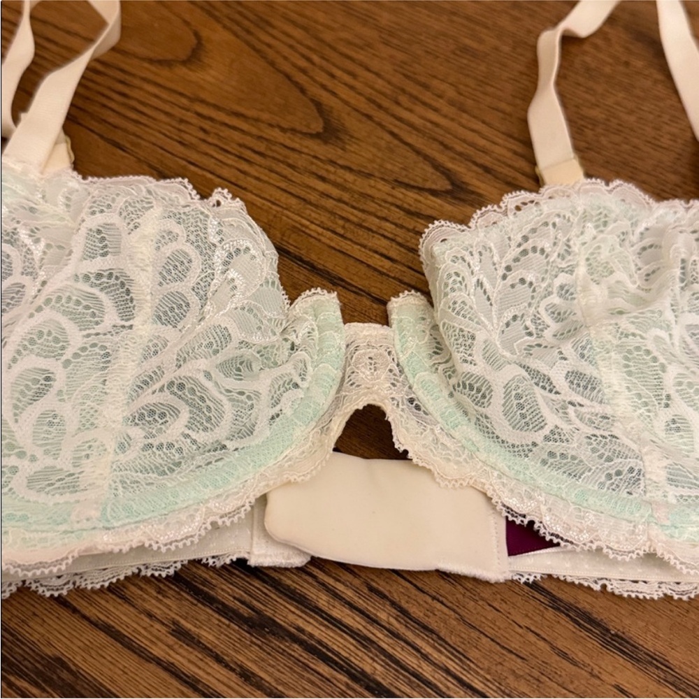 True & Co Lacy Bra 36A - Picture 2 of 5